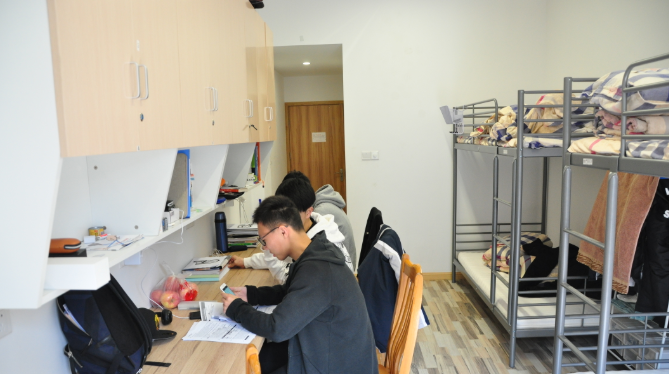 上海领科教育学校宿舍环境全解析 温馨家园与成长空间的完美融合